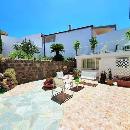 Nidos - In Centro Storico A Holiday home